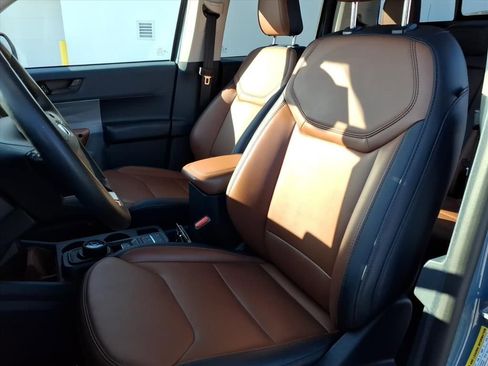 Certified 2023 Ford Maverick Lariat w/ Lariat Luxury Package image 25