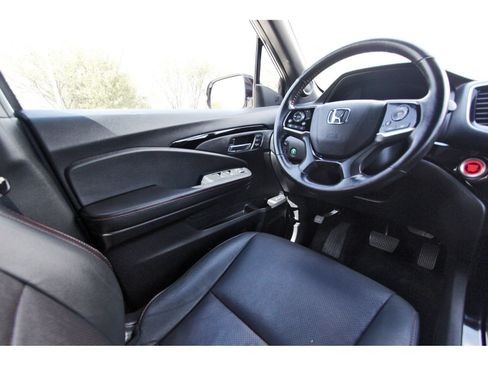 Used 2021 Honda Pilot Black Edition image 9