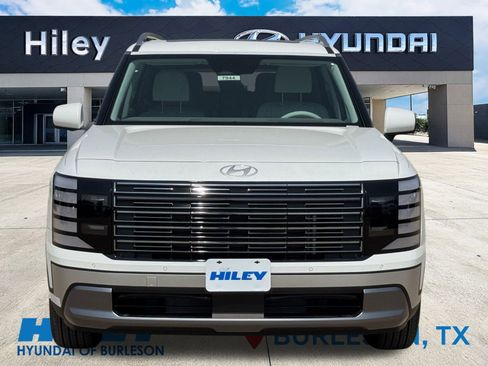 Used 2026 Hyundai Palisade SEL FWD image 8