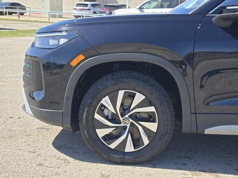 New 2026 Volkswagen Tiguan S AWD/4WD image 5