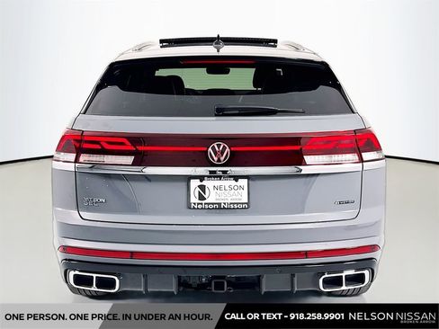 Used 2024 Volkswagen Atlas Cross Sport SEL R-Line AWD/4WD image 6