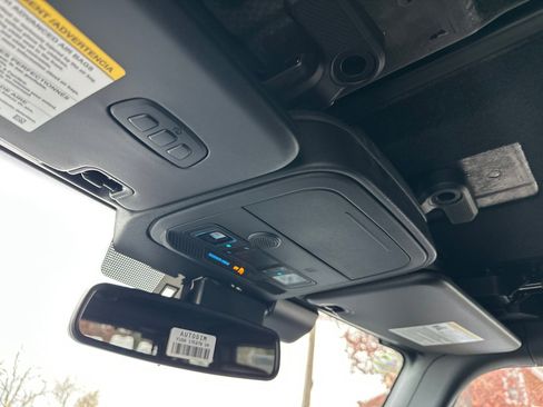 New 2025 Ford Bronco Outer Banks image 34