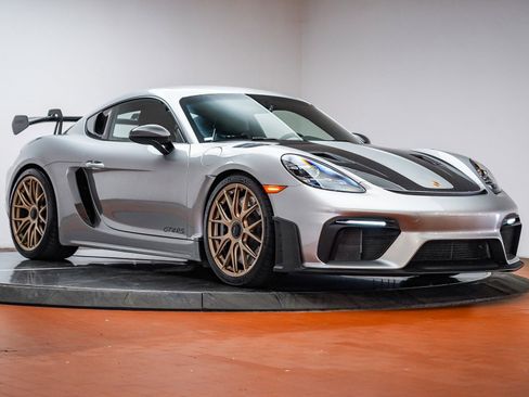 Used 2025 Porsche 718 Cayman GT4 RS image 7