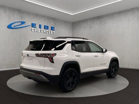 New 2026 Chevrolet Equinox LT w/ Midnight Edition image 5