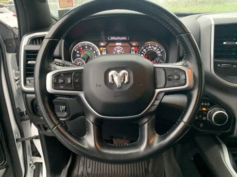 Used 2022 RAM 1500 Big Horn AWD/4WD image 15