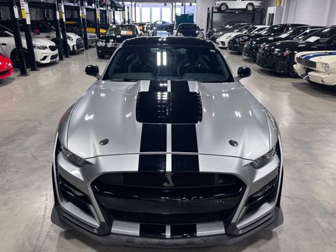 Used 2022 Ford Mustang Shelby GT500 w/ Technology Package image 25