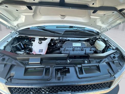 Used 2024 Chevrolet Express 2500 w/ Driver Convenience Package image 11