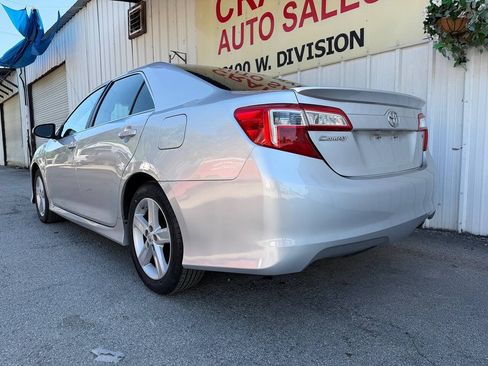 Used 2013 Toyota Camry SE FWD image 10