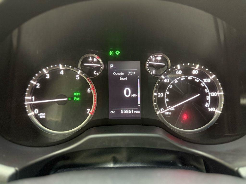 Used 2020 Lexus GX 460 Premium w/ Premium Package AWD/4WD image 16