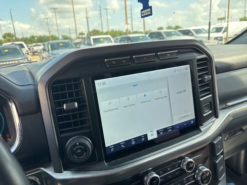 Used 2021 Ford F150 Lariat image 3