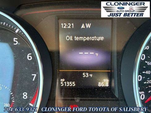 Used 2016 Volkswagen GTI SE image 18