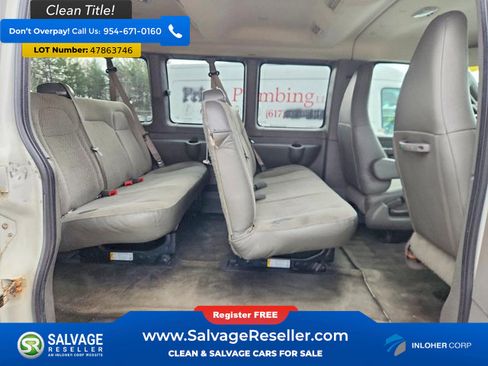 Used 2017 Chevrolet Express 3500 LT w/ LT Preferred Equipment Group image 15