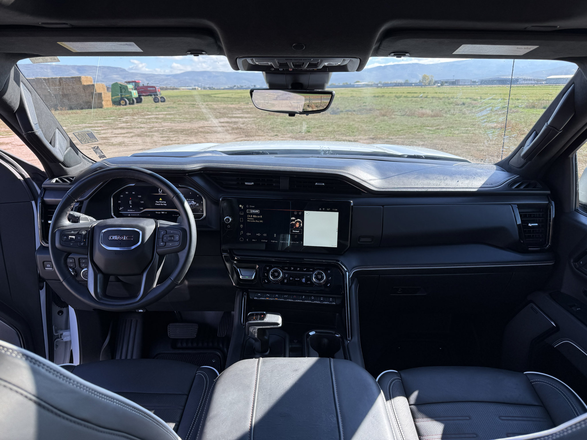 Used 2024 GMC Sierra 1500 AT4X AWD/4WD image 35