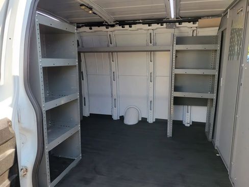 Used 2019 Chevrolet Express 3500 Extended w/ Driver Convenience Package image 25