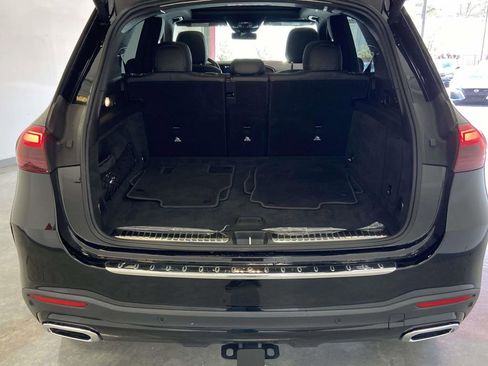 Used 2025 Mercedes-Benz GLE 350 4MATIC w/ AMG Line Exterior image 11