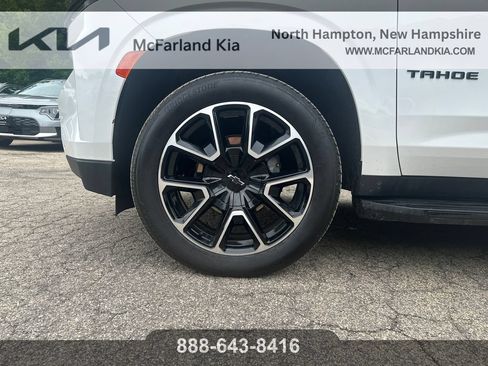 Used 2024 Chevrolet Tahoe RST w/ Luxury Package AWD/4WD image 29