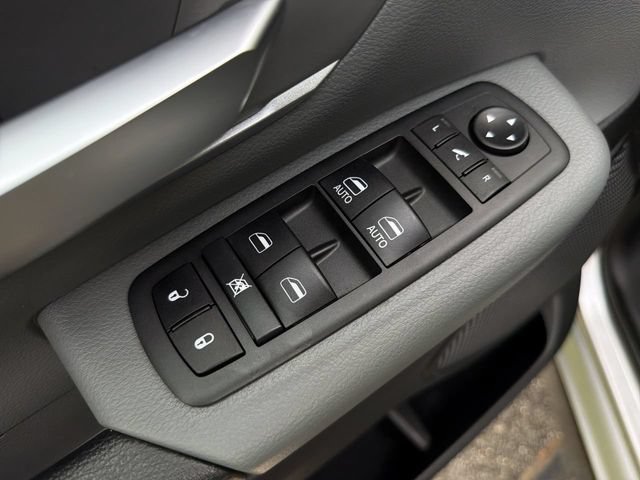 Used 2019 RAM 1500 Big Horn AWD/4WD image 16