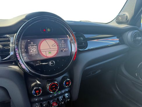Used 2023 MINI Cooper S FWD image 12