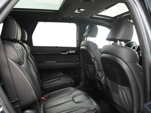 Used 2020 Hyundai Palisade Limited image 16