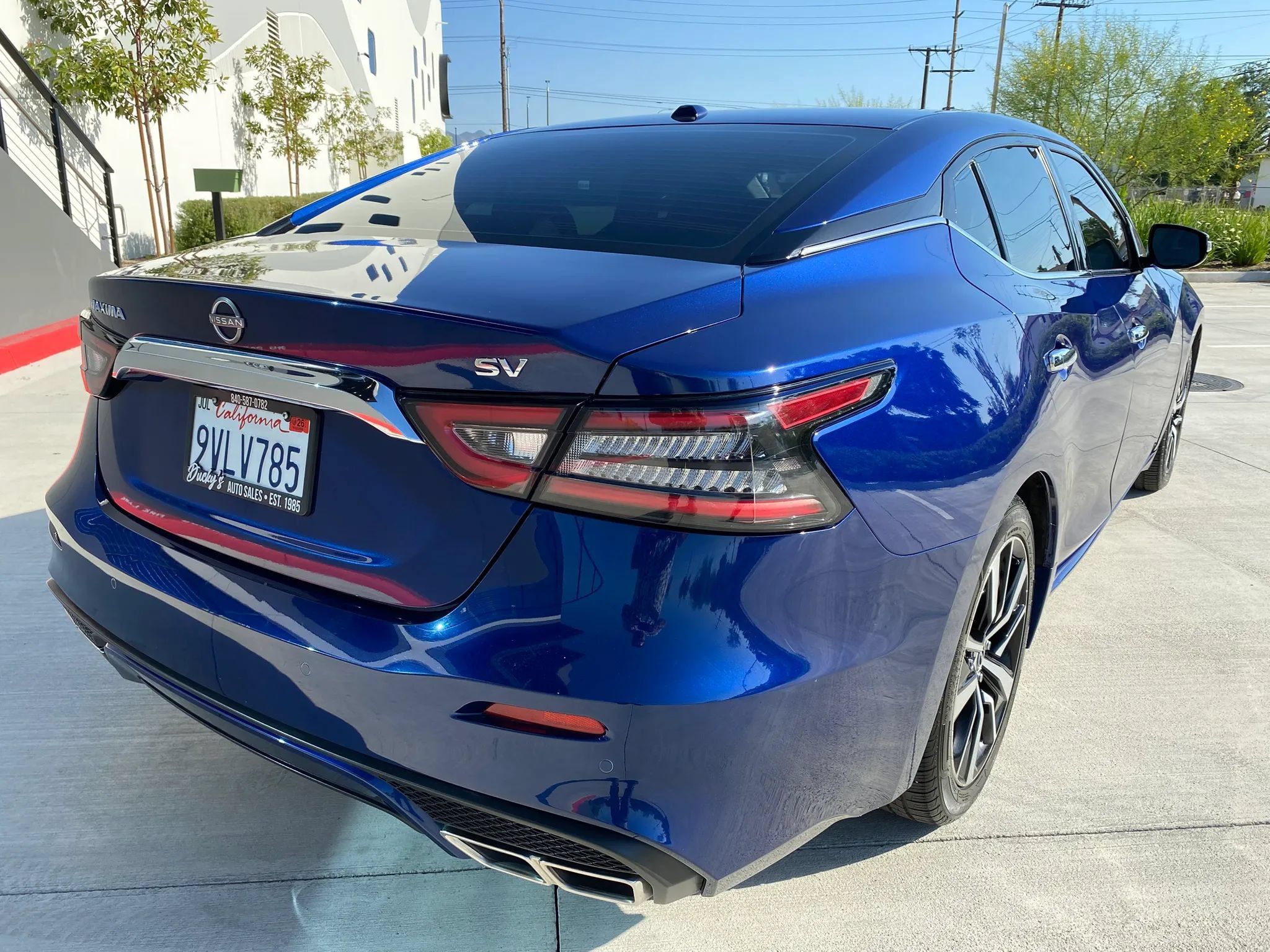 Used 2023 Nissan Maxima SV w/ Floor Mat Group FWD image 16