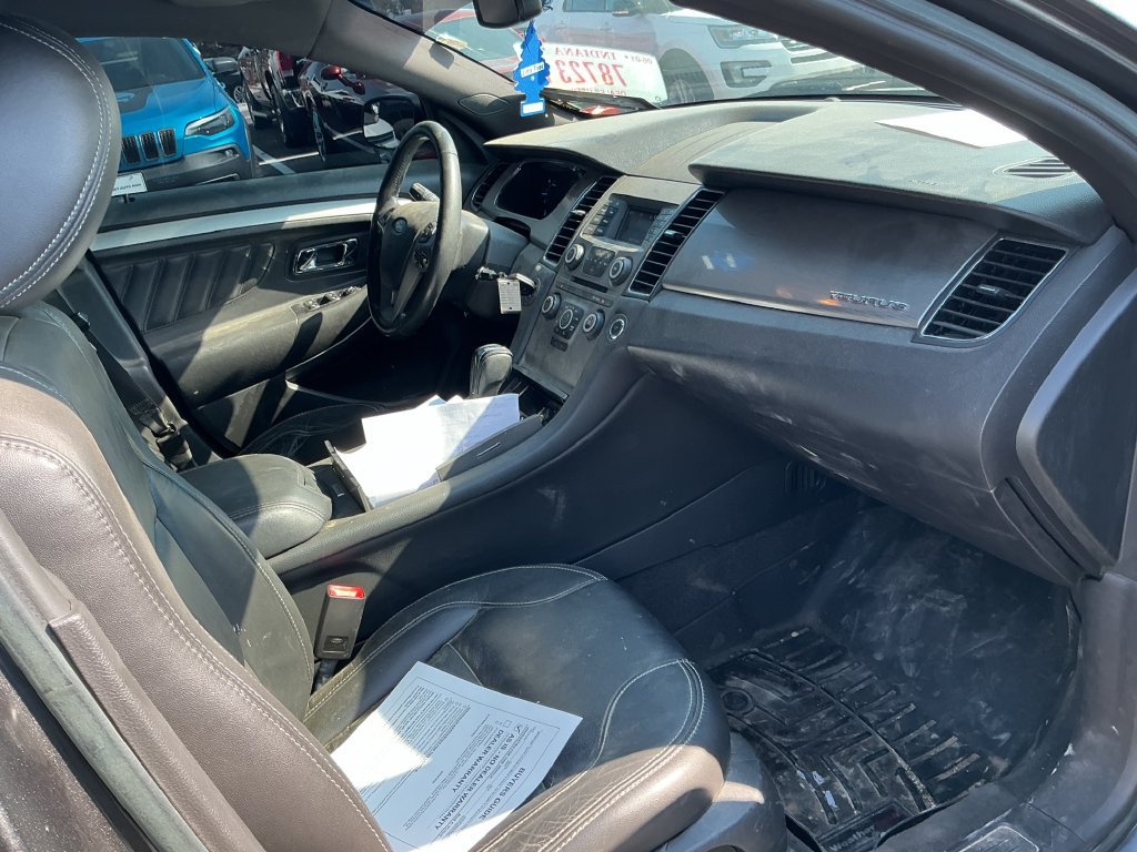 Used 2017 Ford Taurus SEL FWD image 5