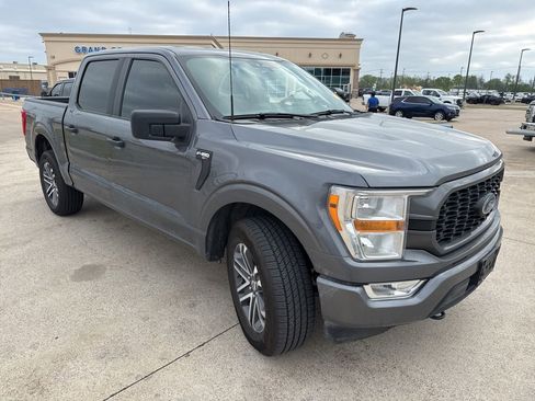 Used 2022 Ford F150 XL w/ STX Appearance Package image 18