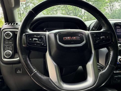 Used 2019 GMC Sierra 1500 SLT w/ SLT Premium Plus Package AWD/4WD image 33