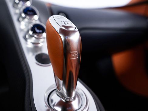 Used 2018 Bugatti Chiron AWD/4WD image 55
