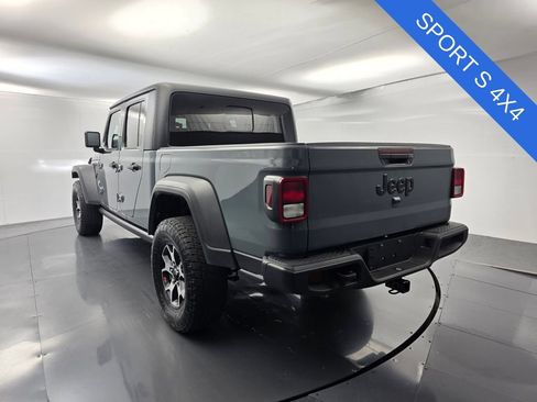 Used 2025 Jeep Gladiator Sport AWD/4WD image 6