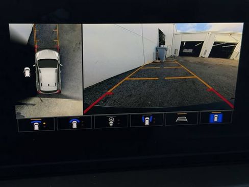 Used 2024 Buick Encore GX Avenir w/ Avenir Technology Package AWD/4WD image 20