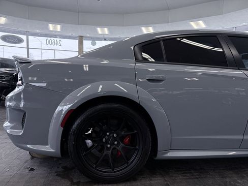Used 2022 Dodge Charger SRT Hellcat image 13