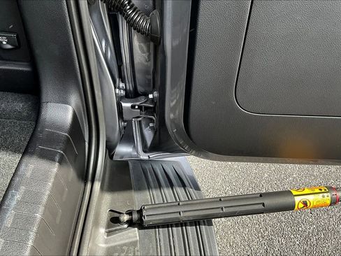 Used 2022 Lexus GX 460 Premium image 32