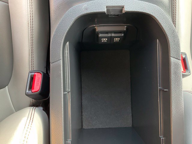 Used 2019 Toyota RAV4 XLE Premium FWD image 16