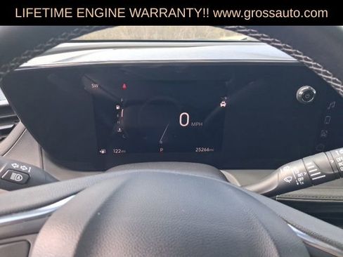 Used 2025 Buick Encore GX Preferred AWD/4WD image 11