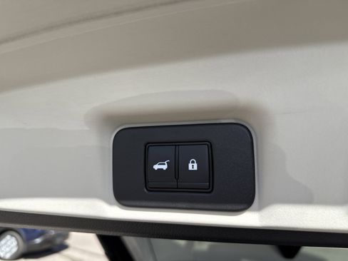 Certified 2024 Nissan Ariya AWD image 14