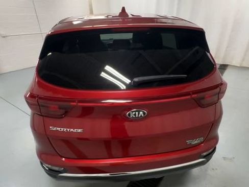 Used 2021 Kia Sportage LX AWD/4WD image 7