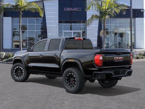 New 2026 GMC Canyon AT4 w/ AT4 Premium Package AWD/4WD image 3