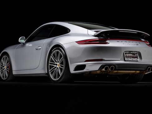 Used 2019 Porsche 911 Carrera 4S image 6