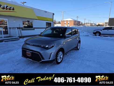Used 2024 Kia Soul LX w/ Option Group 015 image 8