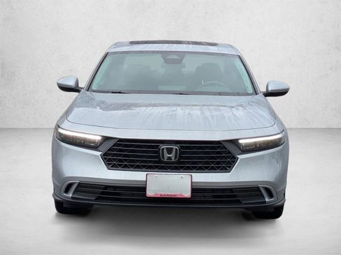 Used 2023 Honda Accord EX image 2
