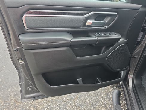 Used 2022 RAM 1500 Big Horn AWD/4WD image 13