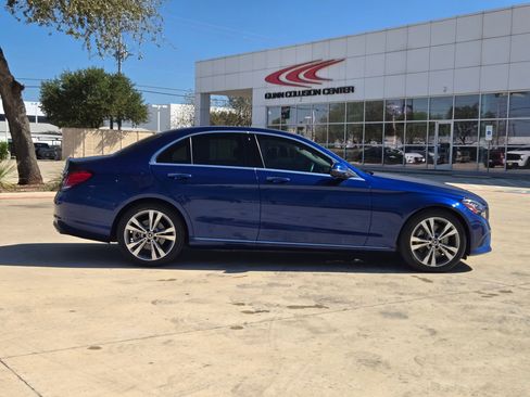 Used 2021 Mercedes-Benz C 300 Sedan image 2