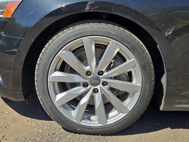 Used 2018 Audi A5 2.0T Premium AWD/4WD image 28