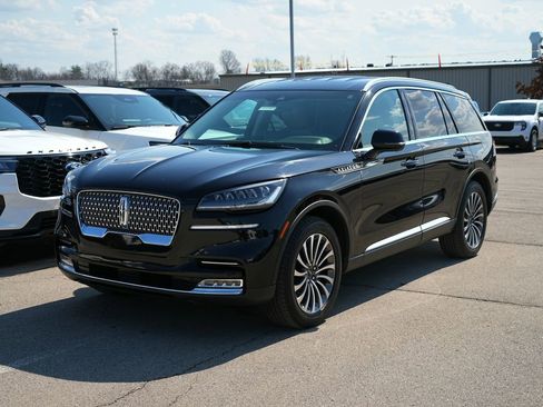 Used 2020 Lincoln Aviator Reserve AWD/4WD image 7