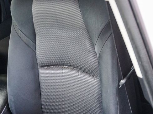 Used 2017 MAZDA MAZDA3 Sport image 21