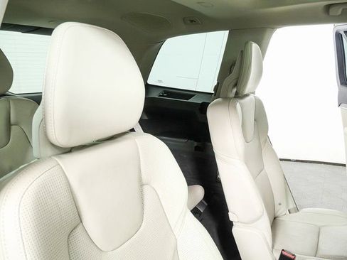 Used 2020 Volvo XC90 T6 Inscription w/ Protection Package Premier image 23