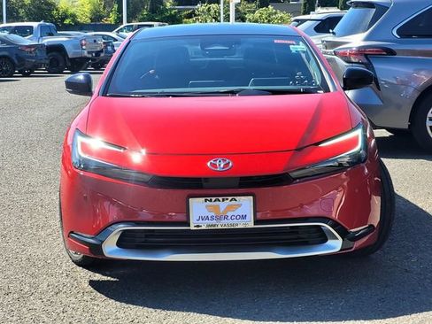 New 2026 Toyota Prius Plug-In Hybrid FWD image 2