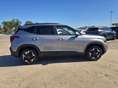 New 2026 Kia Seltos S FWD image 9