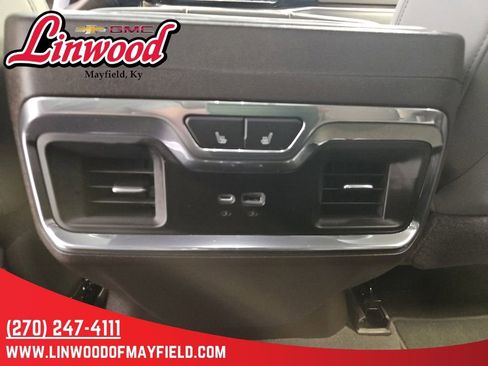Used 2024 GMC Sierra 1500 SLT w/ SLT Premium Plus Package AWD/4WD image 16