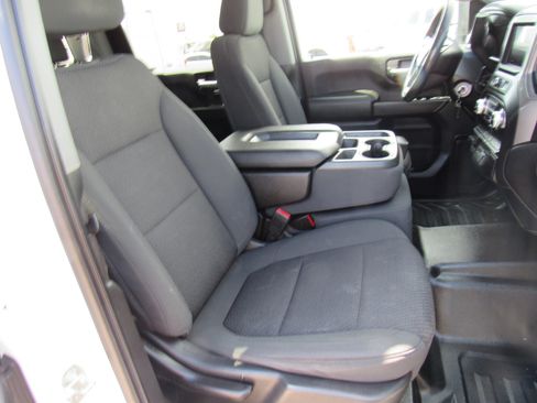 Used 2021 GMC Sierra 2500 4x4 Crew Cab w/ Convenience Package image 10